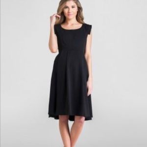 🆕 EXPECTED | Maternity Pleated Dress